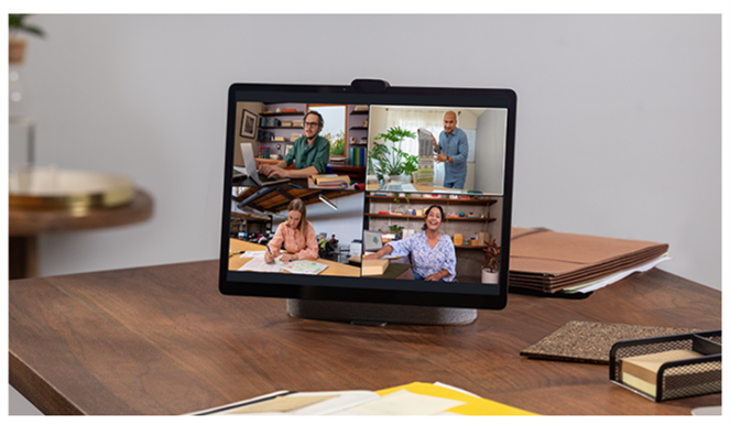 Facebook Portal pic